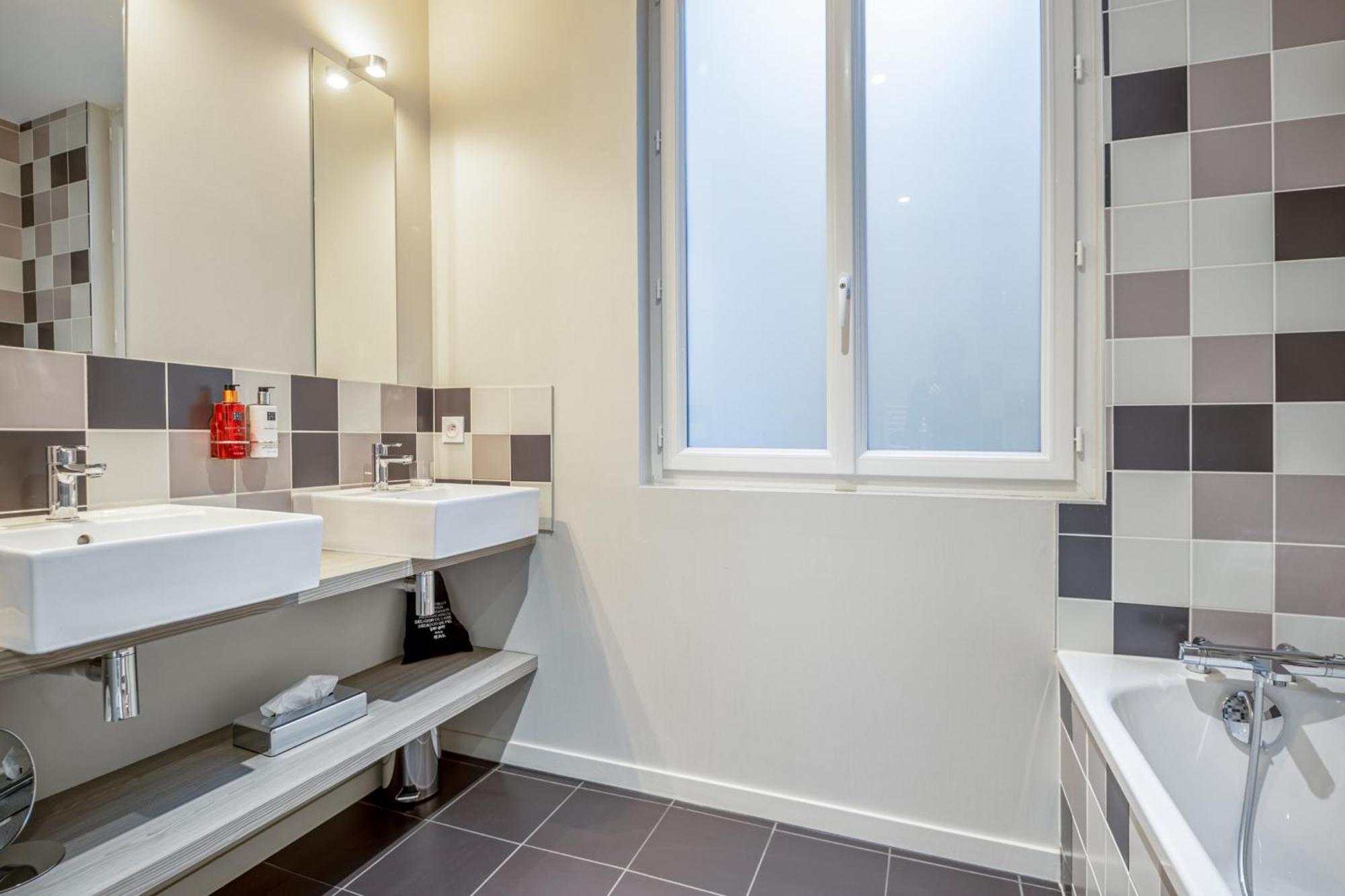 Vallier Suite N18 - Exceptional Suite In Bordeaux - Welkeys Eksteriør billede